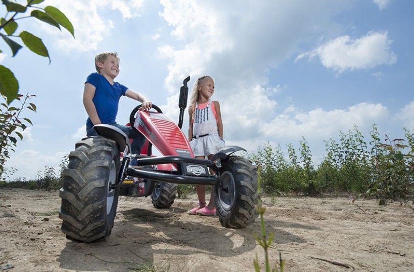 Веломобиль 3-х скоростной Berg Case-IH BFR-3